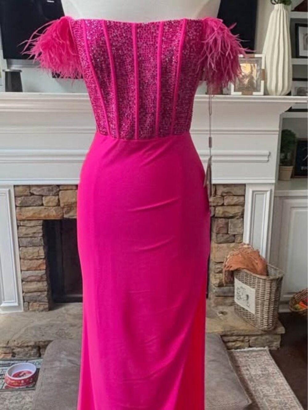 Brand New with Tags Sophia Thomas Size 0